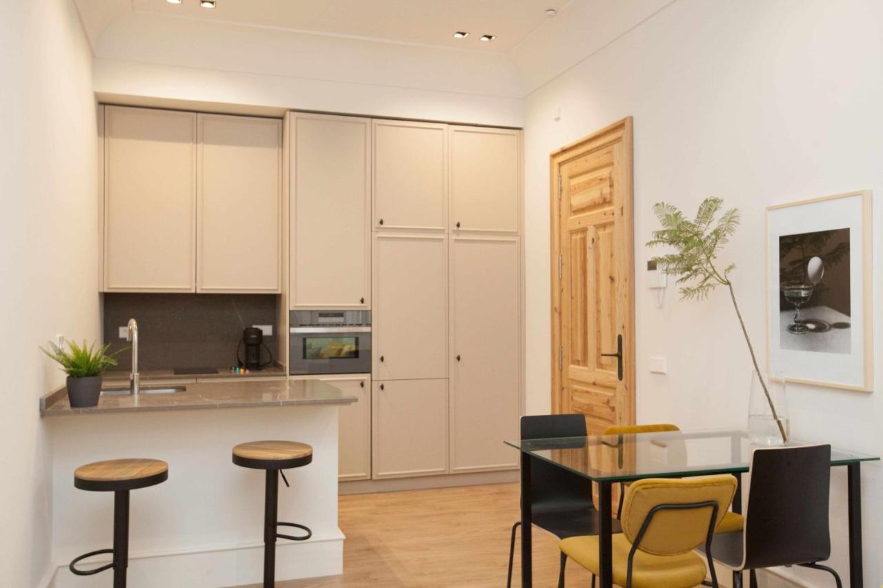 Isg Apartments Cedaceros 12 Севілья Екстер'єр фото